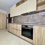 Teos Apartament *