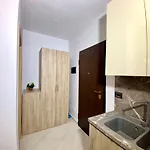 Teos Apartament *
