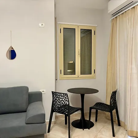 公寓 Teos Vlorë