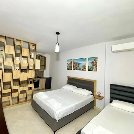 Teos Apartment Vlorë